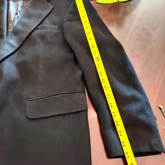 Men's Camel Hair Blazer by Evan-Picone. - Picture 16 of 16